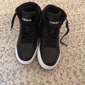 NWOT never worn black adidas high top sneaker
